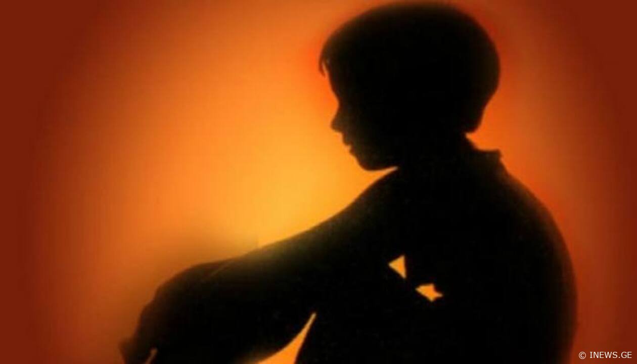 მშობლები, რომლებმაც ჰომოსექსუალი შვილი ორიენტაციის აღიარების გამო სცემეს, პატიმრობით დაისაჯნენ