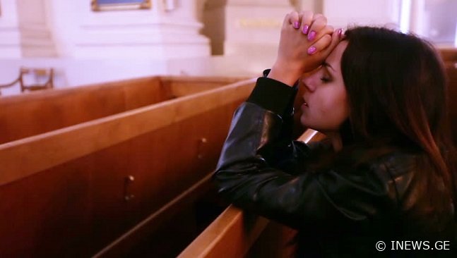 ”ორ სიტყვიანია თუმცა ყველაზე ძლიერი” – ნახეთ 5 ორ სიტყვიანი ლოცვა, რომელსაც უდიდესი მადლი და ძალა აქვს