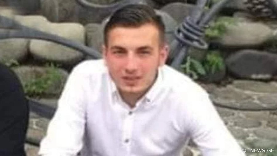 "მანქანა გავუჩერე, მაგრამ არ ჩამიჯდა.." - რა ინფორმაცია ვრცელდება ჭიათურაში დაკარგულ 27 წლის ბიჭზე