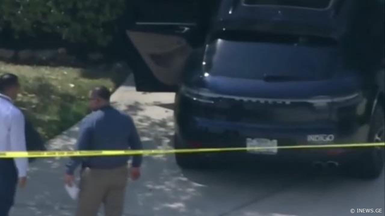 აშშ-ში გარდაიცვალა 1 წლის ბავშვი, რომელიც ბებიამ მანქანაში 8 საათის განმავლობაში მარტო დატოვა