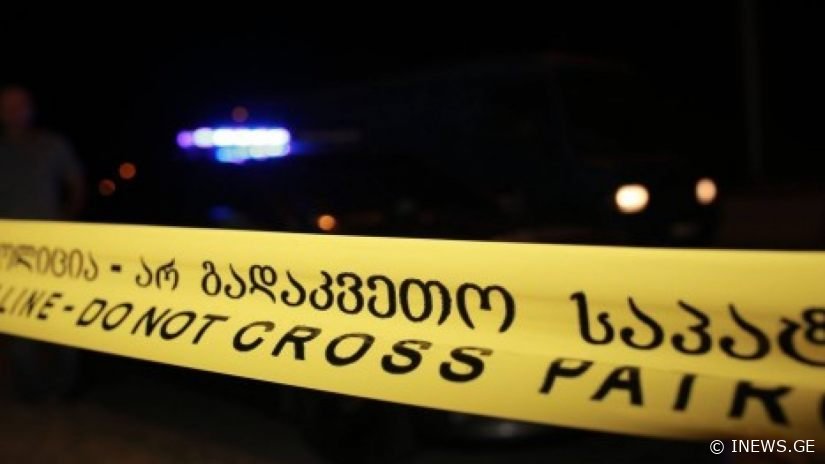 ბათუმში 3 ადამიანი ცეცხლსასროლი იარაღით დაჭრეს