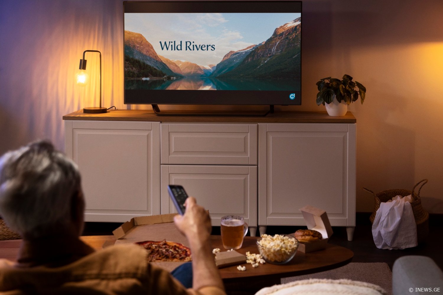 დიდ ბრიტანეთში ტრადიციული ტელევიზიის ყურების მაჩვენებელი რეკორდულად იკლებს