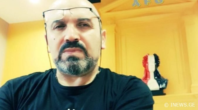 ,, იქნება ერთი ფრანგული მასტურბაციის აპარატი გამოგვიგზავნო, გოგო ძალიანა წვალობს, ხან ვისა სთხოვს და ხან ვისაო..” – რაზე წერს ნუგზარ სულაშვილი