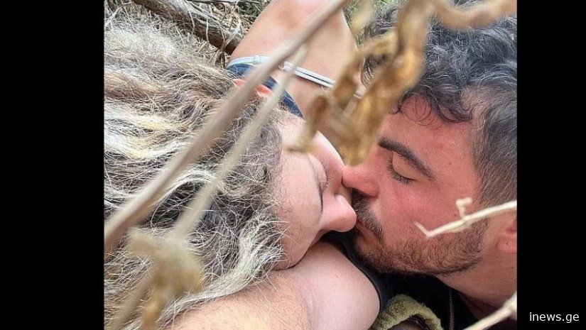 „უკანასკნელი“ კოცნა - „თუ ჩვენ დაგვხოცავენ, მსოფლიო გაიგებს, რომ გვიყვარდა ერთმანეთი ბოლო ამოსუნთქვამდე", -  ჰამასის თავდასხმისას გადაღებული საოცარი მომენტი