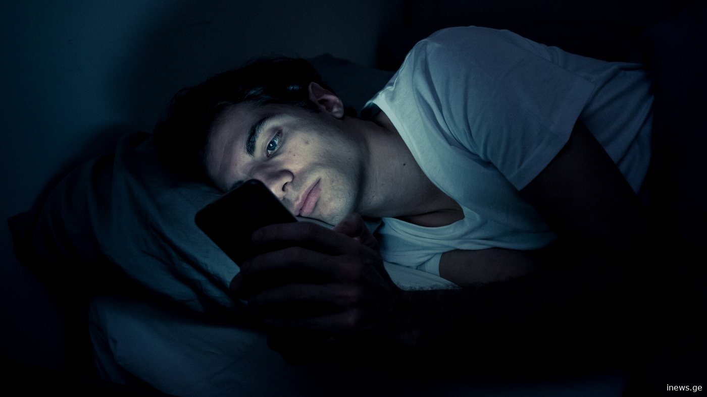 რა არის 10-3-2-1 მეთოდი, რომელსაც ჰოლივუდის ვარსკვლავები ძილს რეჟიმის მოსაწესრიგებლად იყენებენ