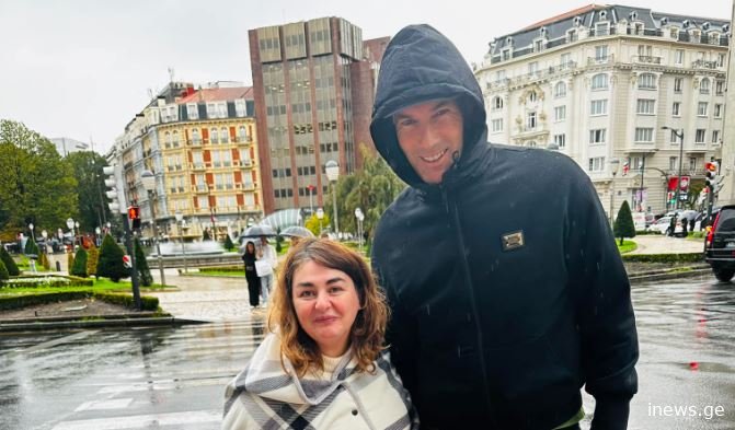 „რომ შევხედე ამსიგრძე კაცს, თვალებს არ დაუჯერე, ვაიმე, ზიდანი ხარ თუ მეჩვენები-მეთქი?“ - თეკლა ზუროშვილი