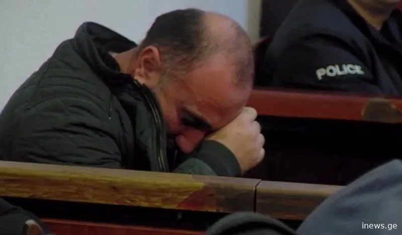 VIDEO: ემოციური მომენტი - ბედიანის ფსიქიატრიული კლინიკის დირექტორის მოადგილე ჩადენილ დანაშაულს ტირილით ინანიებს