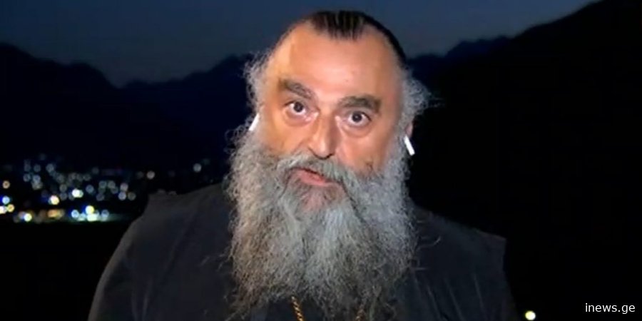 “კაბაში ჩამიყო ხელი უკნიდან” – 5 ქალი მიტროპოლიტის მხრიდან სექსუალურ შევიწროებაზე ჰყვება – მედია