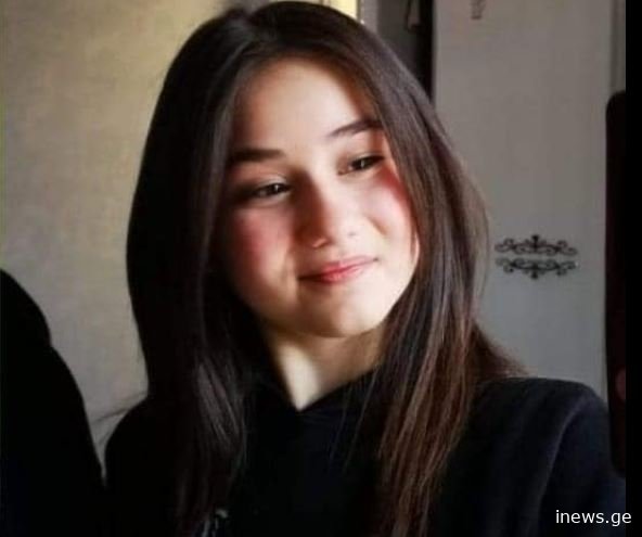 "უჩვეულოდ სევდიანი გაზაფხული დაგვიდგა", - ბათუმში დაღუპულ სკოლის მოსწავლეს ემშვიდობებიან