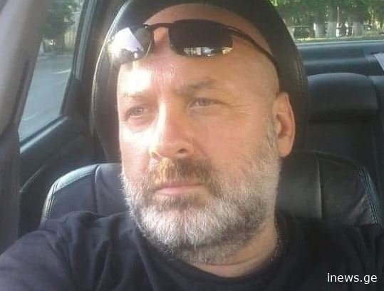 ბავშვები თუ ყველა საგანში მაინც რეპეტიტორებთან უნდა ატარო, ამდენი საჯარო სკოლა, თავისი ინფრასტრუქტურითა და მანდატურ-მასწავლებლებით, რისთვისაა საჭირო ხო ვერ მეტყვით?! - გრინ ბარეტი