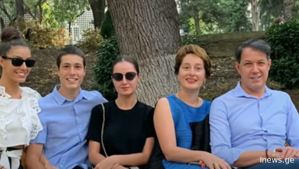 “ეს ულამაზესი გოგონა ლიზა ჩიჩუას და არის” – ნახეთ როგორ გამოიყურება ლიზას და