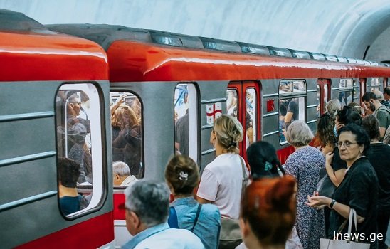 მთელი ვაგონი შოკში იყო, თვალებს ვერავინ უჯერებდა… – ახლახანს თბილისის მეტროში წარმოუდგენელი რამ მოხდა