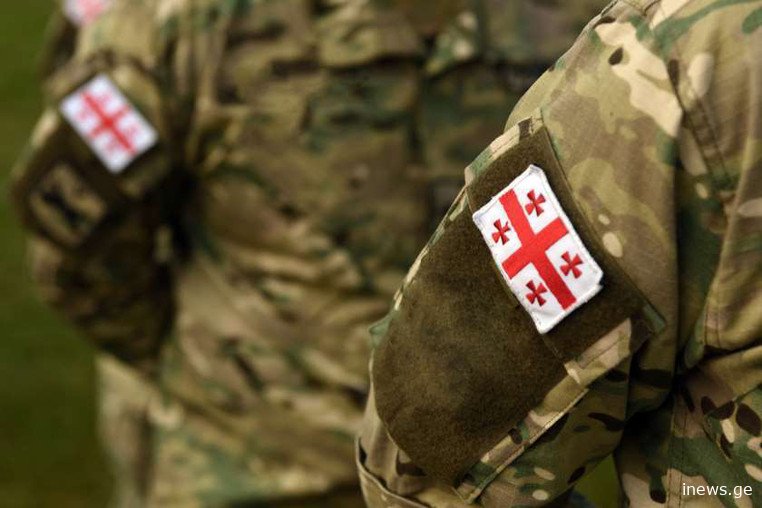 ჯარისკაცებს და პოლიციელებს ხელფასი 45%-ით, საჯარო მოხელეებს 30%-ზე მეტით გაეზარდათ - რა იცვლება 2025 წელს