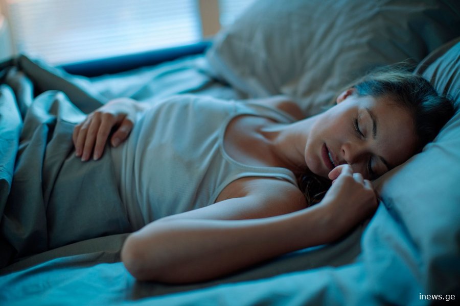 ნუ გადაუღებთ სურათებს მძინარე ადამიანებს... - 12 ცრურწმენა ფოტოების შესახებ