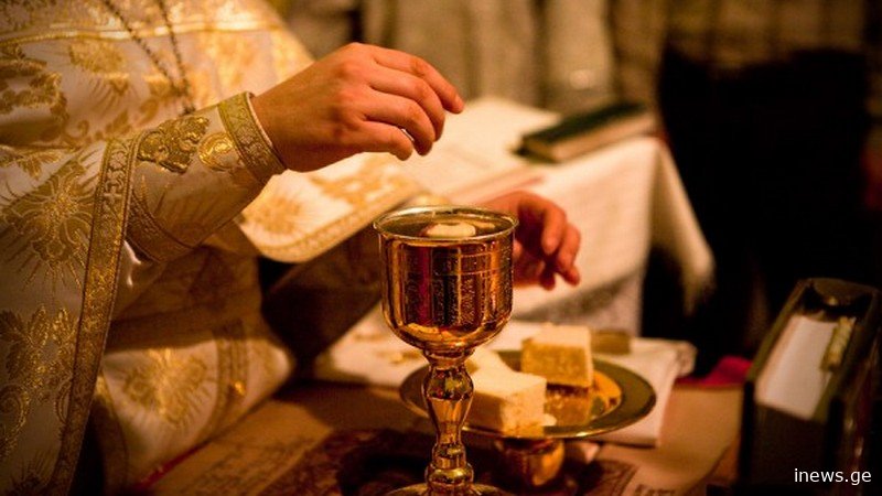 სასწაული, რომელიც მოძღვარმა ზიარების წინ იხილა