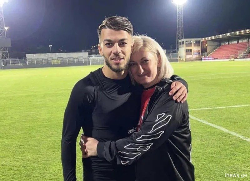 "ეს მათთვის, ვინც ტვინი წაიღო გიორგის წარმოშობასა და მის წვერზე..." - რას წერს გიორგი მიქაუტაძის დედა