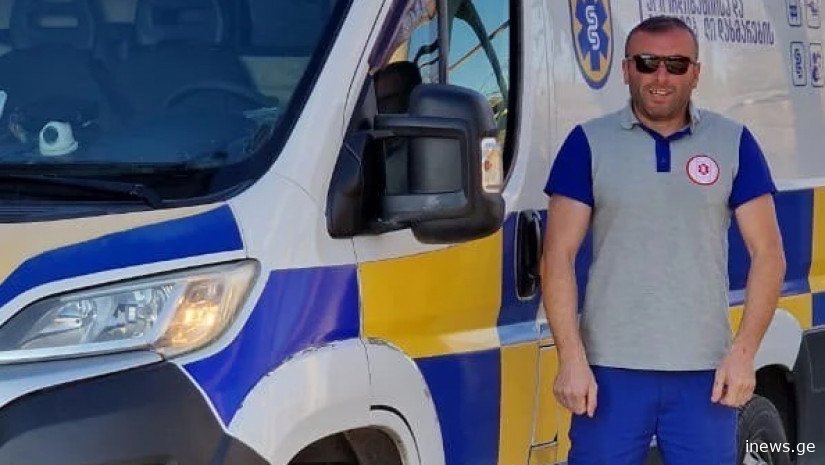 „ორივე ხანდაზმული მამაკაცი ფანჯრიდან სამშვიდობოს გამოიყვანა...“ - რა ინფორმაცია ვრცელდება სასწრაფოს მძღოლზე, რომელმაც ორი ადამიანის სიცოცხლე გადაარჩინა