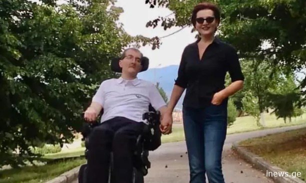 "რაღა დაგიმალოთ და 5 წელია ვიბრძვით ავადმყოფი, უმორალო სექტის მოგერიებისთვის... 5 წელია ცოტნეს ბიოლოგიური დედა მამაპაპისეულ სახლში არ უშვებს" - რას წერს ანა ჯაბაური