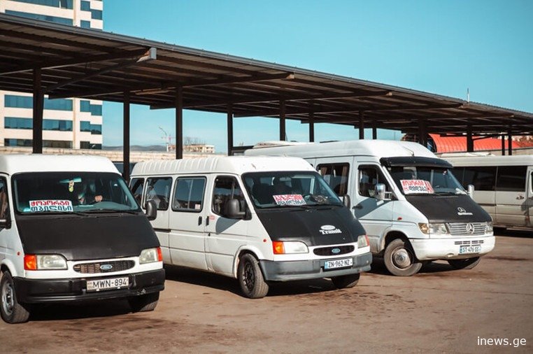 2025 წლიდან შორ მანძილზე "მარშუტკებით" ვეღარ იმგზავრებთ - რა იცვლება ქვეყანაში საქალაქთაშორისო გადაყვანების კუთხით