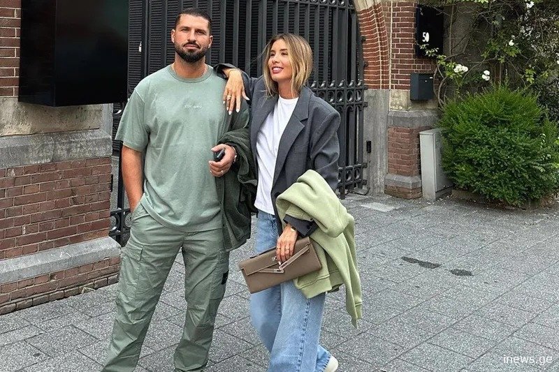 ქმარმა 158 000 დოლარის ღირებულების საათი და ეს მაჩუქა - ქეთა თოფურია რუსულ გადაცემაში