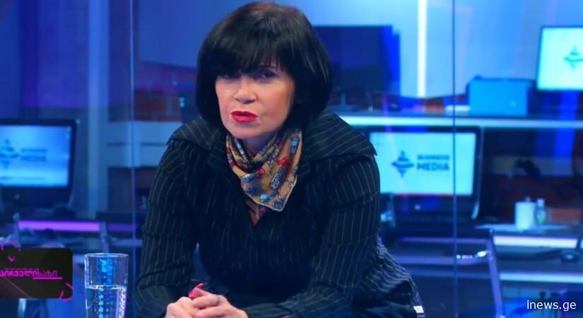 ჟურნალისტი პროტესტანტ“ არტისტებს: ვის რა ვალი აქვს თქვენი? თავი ვარსკვლავები გგონიათ?“