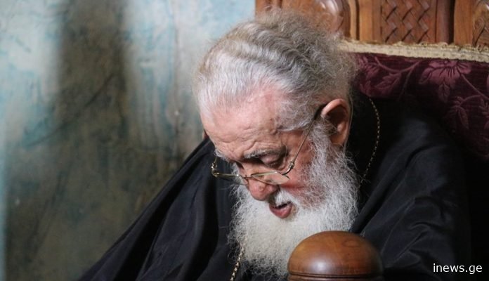 დავწერე მოკლე ლოცვა, სადაც არ უნდა იყოთ, სახლში თუ სამსახურში, ეს ლოცვა წაიკითხეთ ყოველდღე და ღმერთი შეისმენს თქვენს ლოცვას..