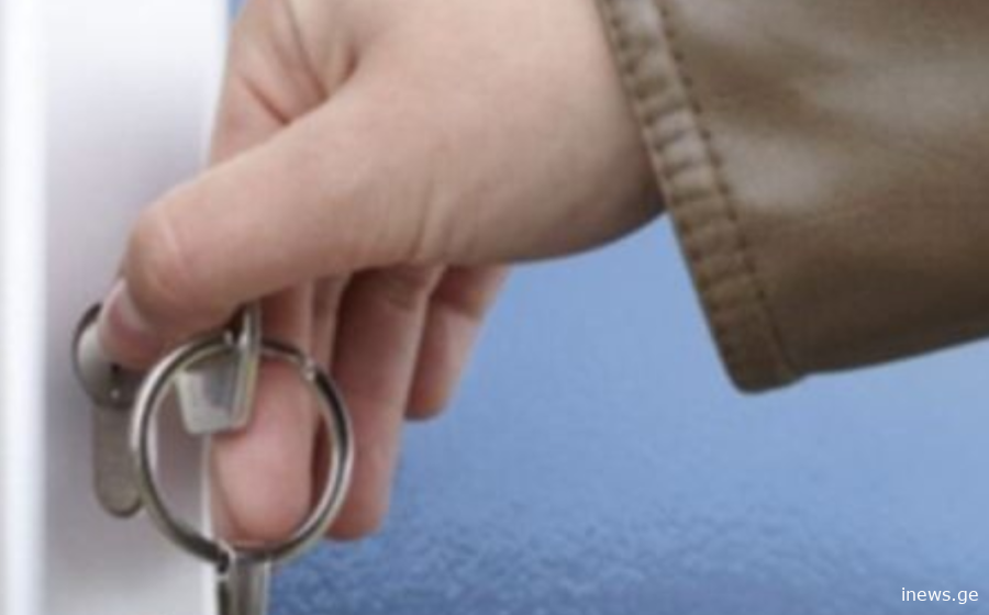 იძულებით გადაადგილებულ ოჯახებს სახელმწიფო სახლს შეუსყიდის