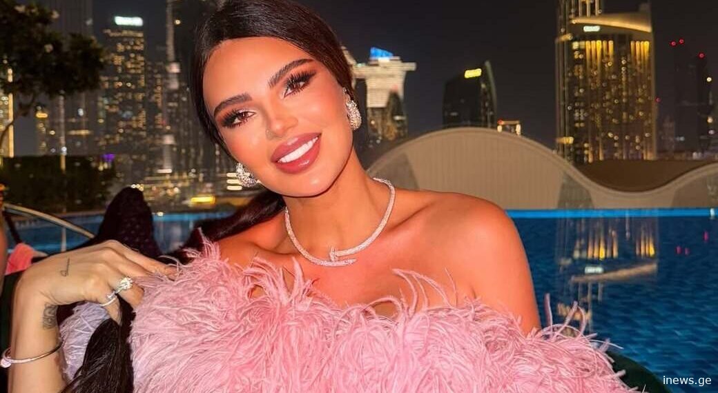 რა ღირს თეთრი ოქროსგან დამზადებული Cartier-ის კოლექციის ყელსაბამი, რომელიც შორენა ბეგაშვილმა ახალი წლის ღამეს მოირგო