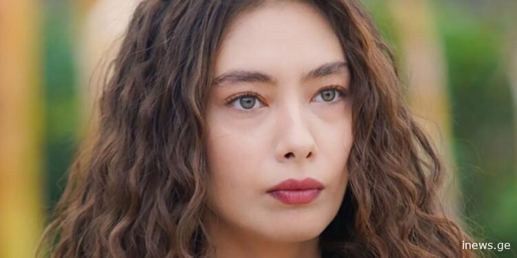 8-წლიანი ლოდინის შემდეგ ნესლიჰან ათაგიული დედა გახდა – რა დაარქვა მსახიობმა პატარას და როგორია დედა-შვილის ჯანმრთელობის მდგომარეობა