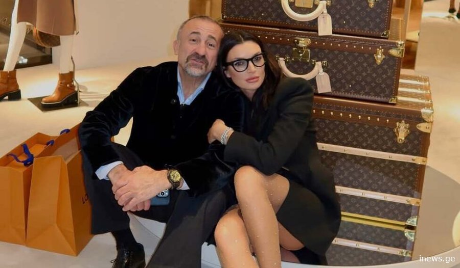 ნუთუ შერიგდნენ - ალექსანდრა პაიჭაძე და დავით კოდუა იტალიაში ერთად მოგზაურობენ – რა კადრებს გვიზიარებს მოდელი