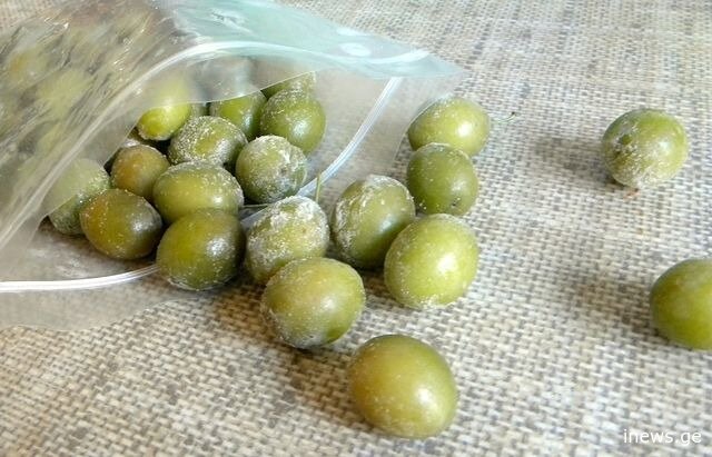 არც გემო ეკარგება, არც არომატი - როგორ ყინავენ ტყემალს ქართველი დიასახლისები