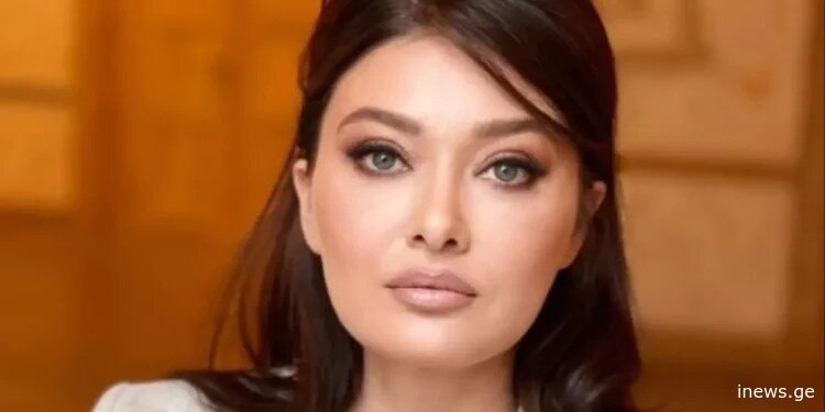 ყველაზე მაღალანაზღაურებადი თურქი მსახიობის ნურგულ ეშილჩაის უცნობი ამბები – მარტოხელა დედის გახმაურებული რომანები და სიყვარულის გამო არჩეული პროფესია