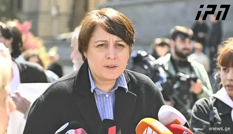 "ძალიან ამაყი ვარ, რომ დღეს ზურა ჯაფარიძემ სისტემა ათრია" - ელენე ხოშტარია