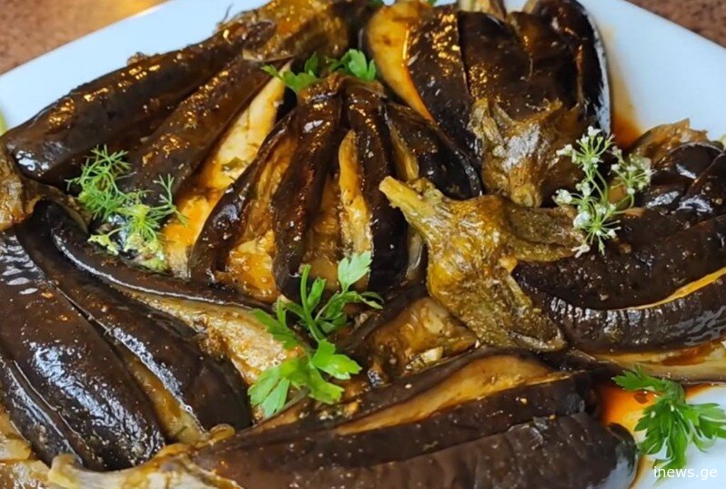 რაც ეს მეთოდი მასწავლეს, ბადრიჯნის შეწვა დავივიწყე - აღარანაირი შხეფები