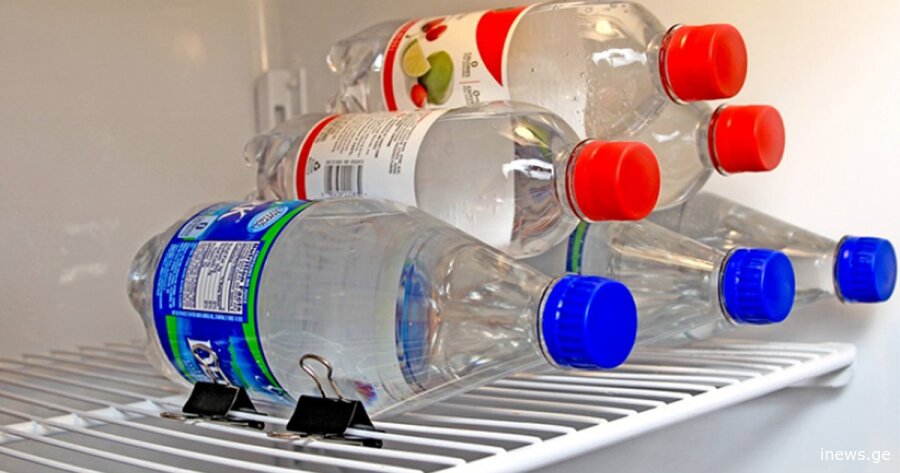 სასურველი არ არის, რომ წყალი მაცივარში პლასტმასის ბოთლებით შევინახოთ - რჩევა, რომელიც უნდა გაითვალისწინოთ